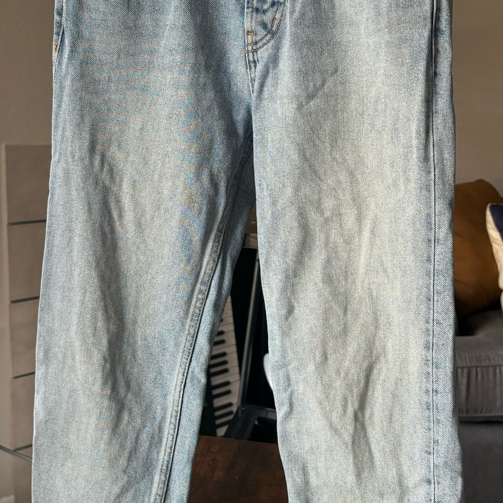 Women’s Light Blue Jeans